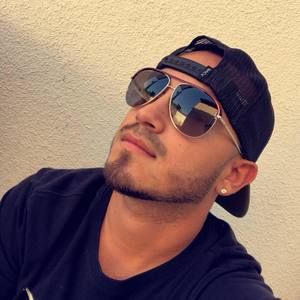 Meet your Posher, Paul